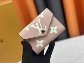 Picture of Louis Vuitton Wallets _SKUfw208747909fw
